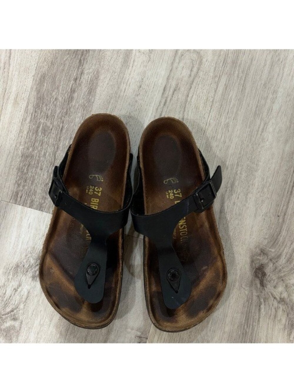 Birkenstock Black Sandals SIZE 6 WOMEN IN GOOD CONDITION